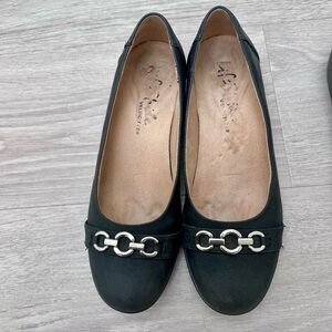 Life Stride Black Chain-Detail Slip-On Flats